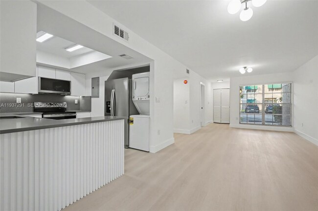 Building Photo - 12224 SW 52nd Pl