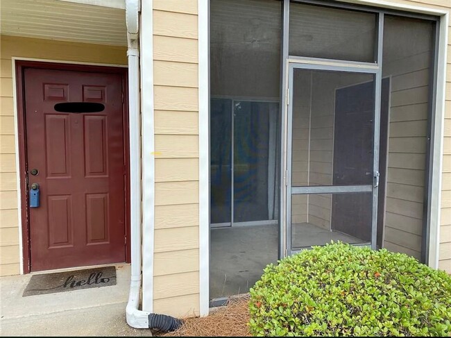 Building Photo - Ground Floor 3BR Condo at Longleaf Villas