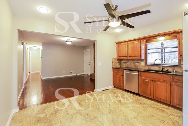 Foto del edificio - Enjoy living the good life in this 3 bedro...