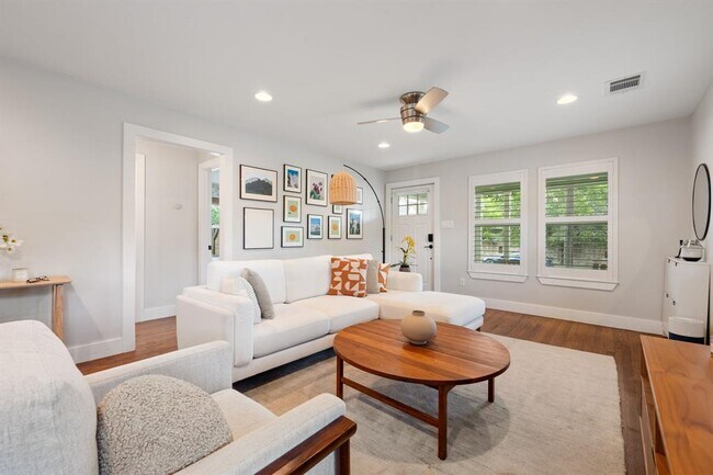Foto del edificio - 1214 Stobaugh St