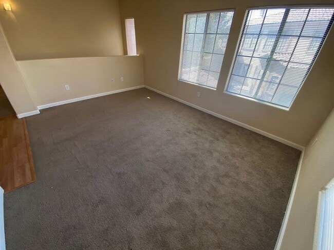 Foto del edificio - MUST SEE!!! ADORABLE 1 BEDROOM 1 BATHROOM ...