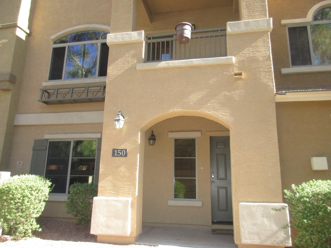 Primary Photo - 3250 W Greenway Rd