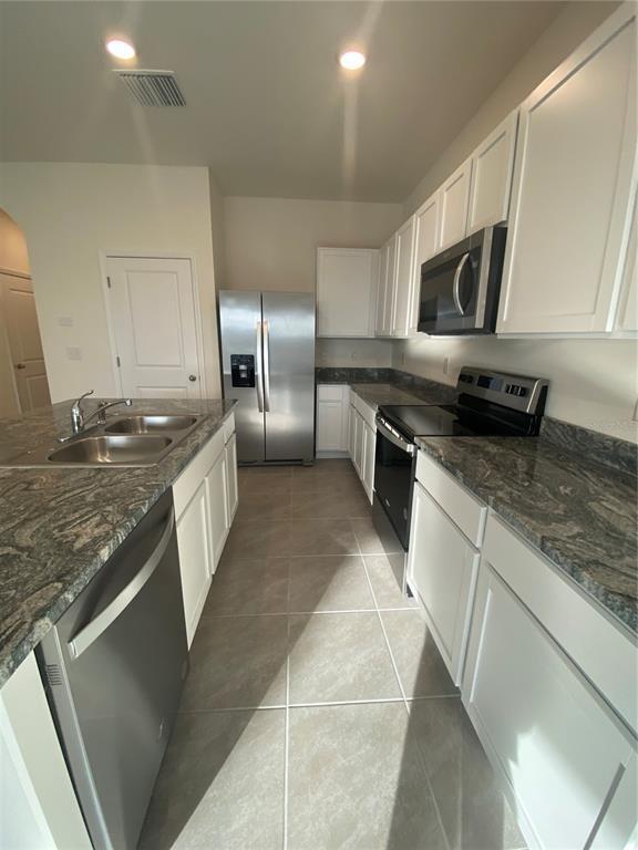Foto del edificio - 2906 Suncoast Plains Dr