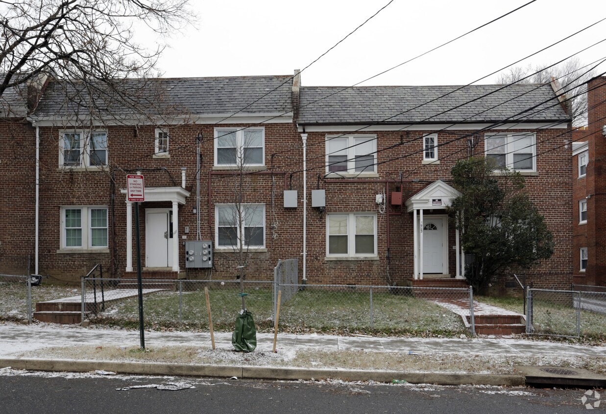 Foto del edificio - 1923-1927 18th St SE