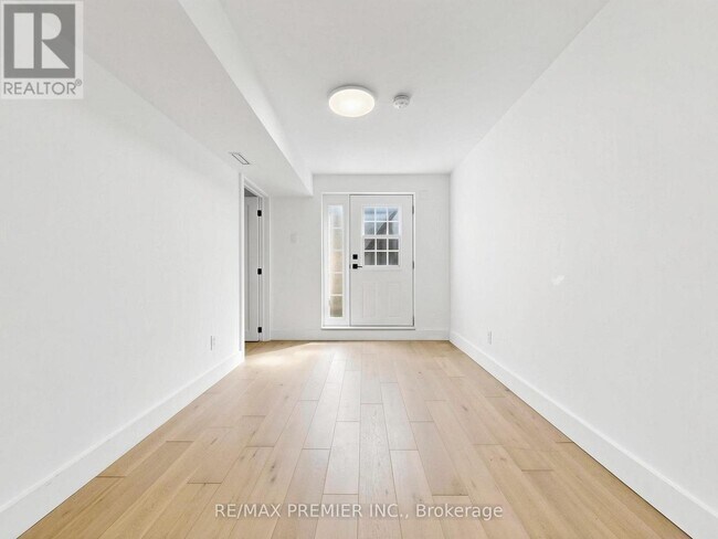 Building Photo - 45 Croham Rd