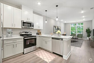 Building Photo - Regency @ Menlo Park Terrace