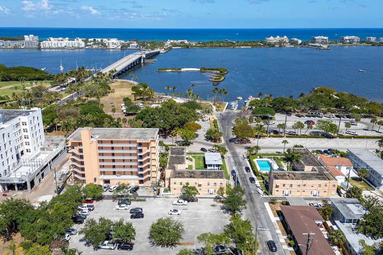 Foto principal - 15 S Golfview Rd