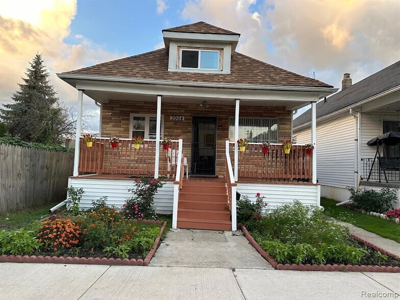 Foto principal - 3964 Eldridge St