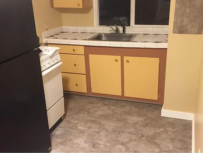 Building Photo - 1426 Orca St