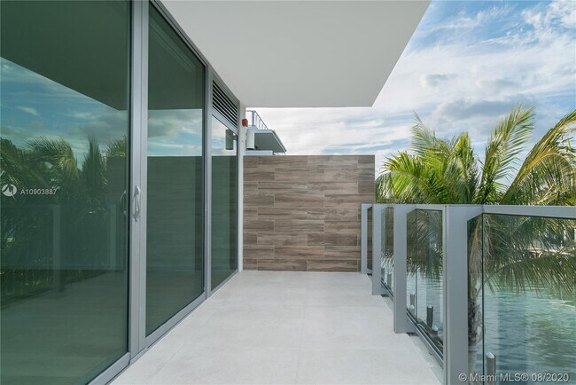 Foto del edificio - 1201 20th St