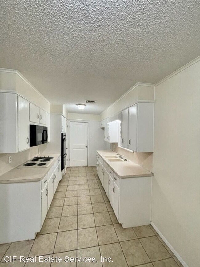 Foto del edificio - 3 br, 2 bath House - 2806 Denise Dr.