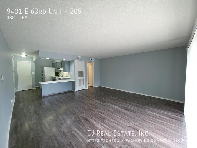 Foto del edificio - 9401 E 63rd St