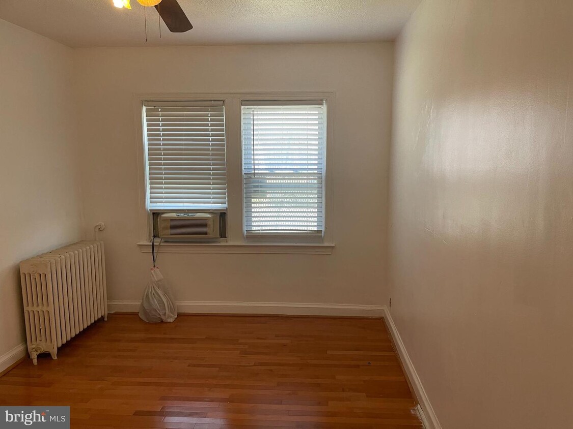 Foto principal - 515 Franklin St NE