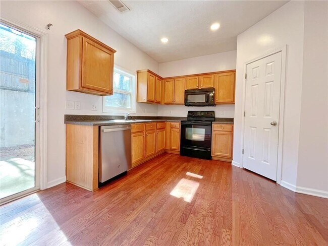 Foto del edificio - 4129 Magnolia Glen Walk