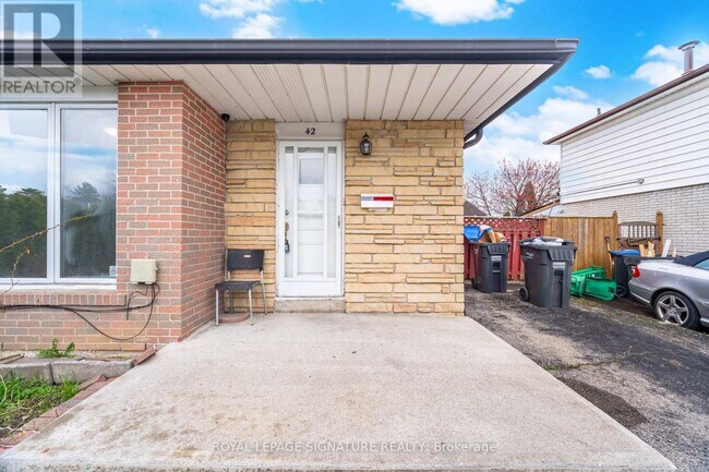 Photo du bâtiment - 42 Flamingo Crescent