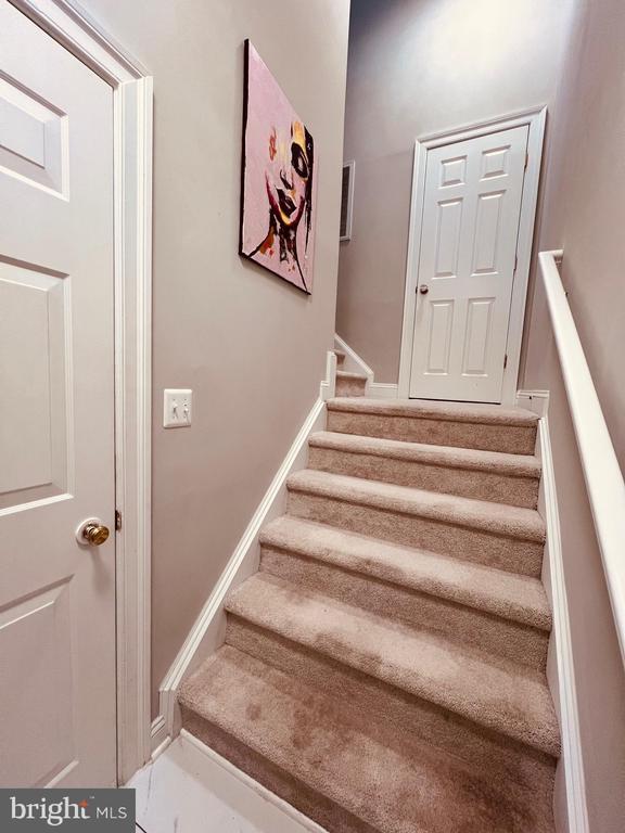 Building Photo - 46375 Pryor Square