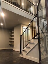 Building Photo - 5514 Larkin St