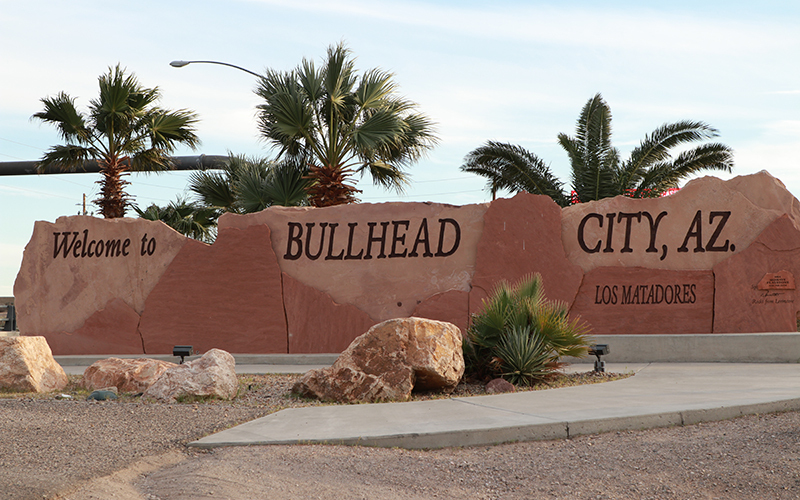 Welcome to Bullhead City! - 155 Lee Ave