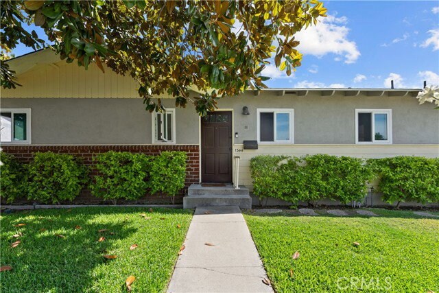 Building Photo - 1344 E Orange Grove Ave