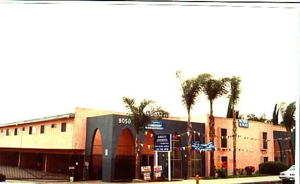 Primary Photo - Collaro Apartment