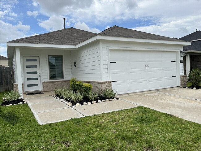 Building Photo - 21618 Lemon Beebrush Ln