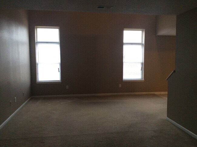 Foto del edificio - Avon - 3 BR home with loft
