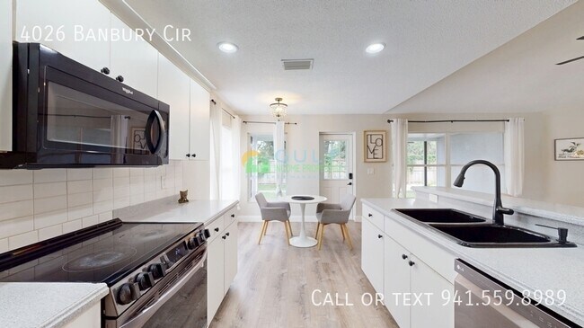 Building Photo - 4026 Banbury Cir