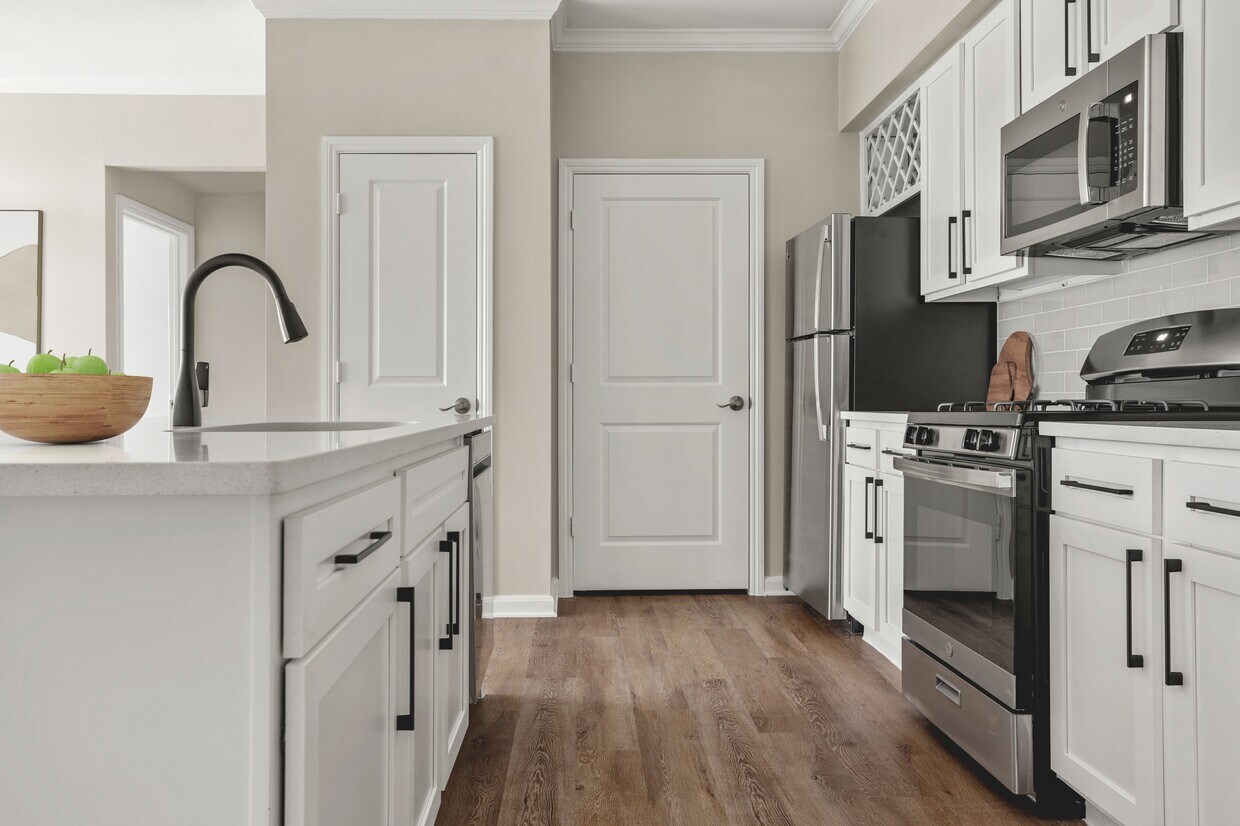 Bell Quarry Hill Apartments in Austin, TX