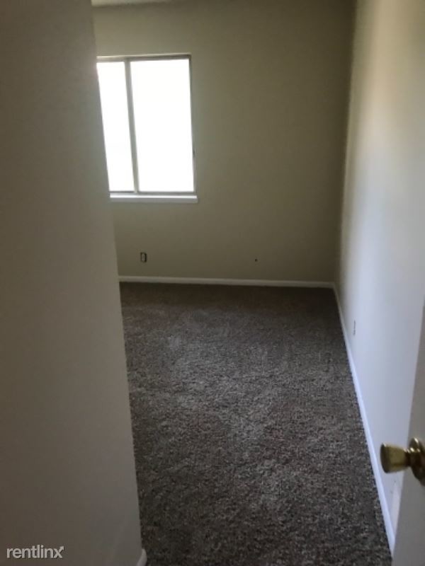 Primary Photo - 2 br, 1 bath Condo - 6440 Lupine Dr