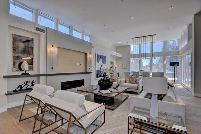 Foto del edificio - 432 Forest Ave