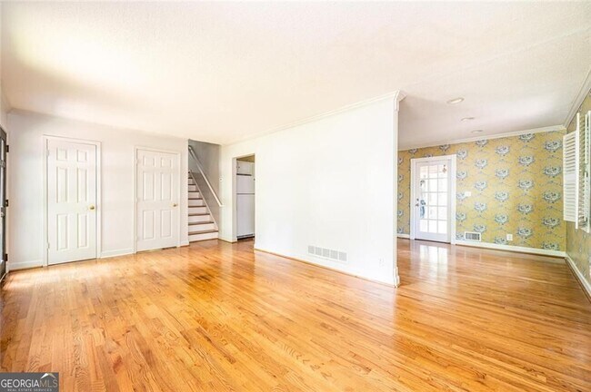 Building Photo - 1784 Halbro Dr