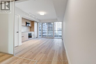 Building Photo - 117 Broadway Ave