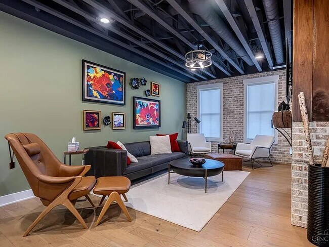 Foto del edificio - 3751 Bedel St