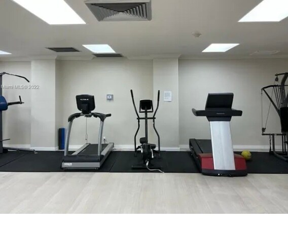 gym - 1050 93rd St