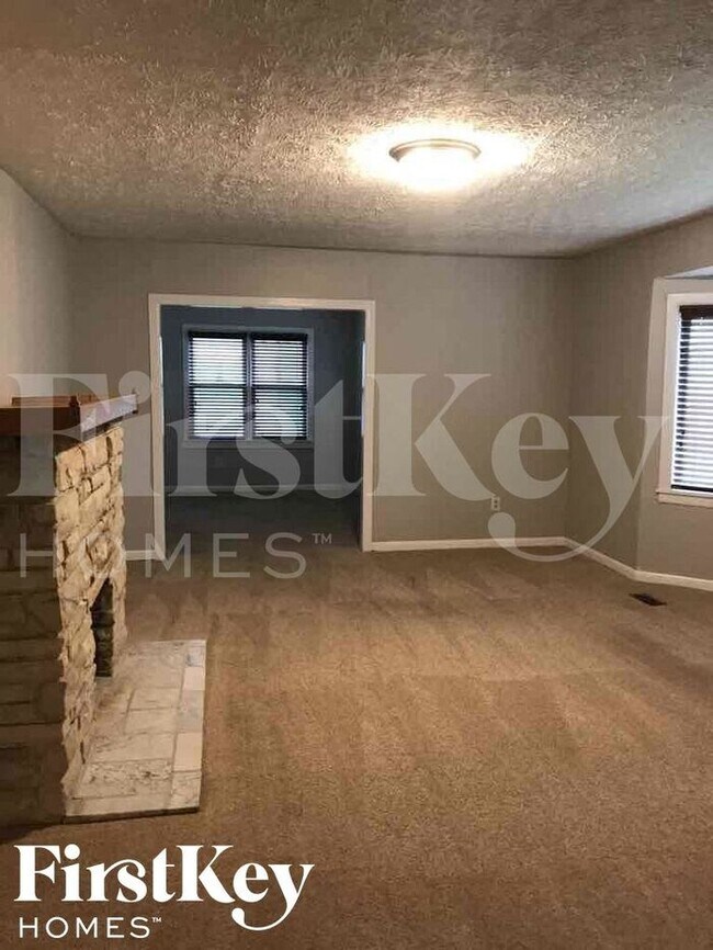 Foto del edificio - 6470 Jackson Street