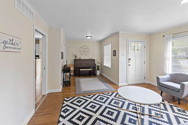 Building Photo - 1252 Mt Moriah Rd