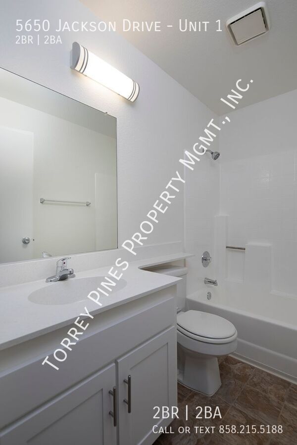 Foto del edificio - *OPEN HOUSE: 10/3 4-7PM* Charming La Mesa ...
