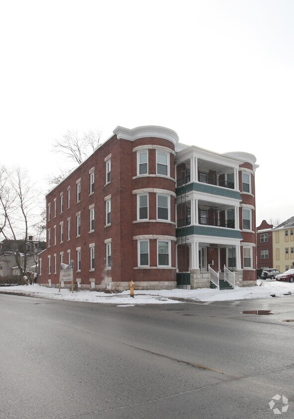 103 Bradford St, Pittsfield, MA 01201 Apartments in Pittsfield, MA