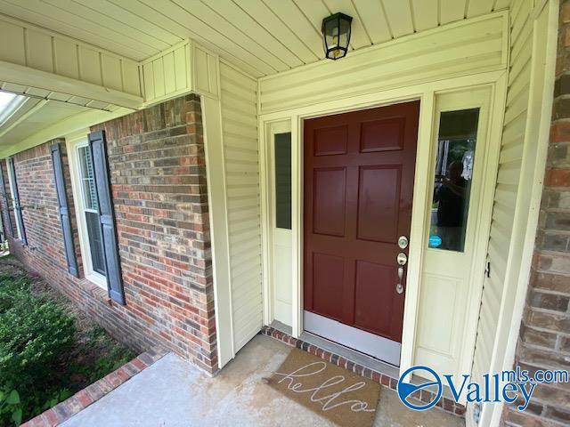 Building Photo - 826 Crestview Dr