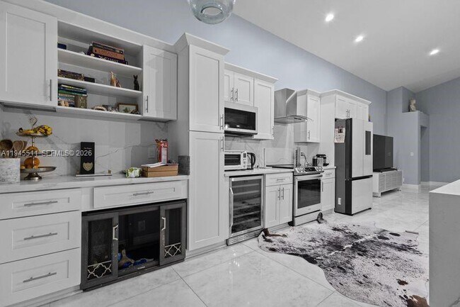 Foto del edificio - 6952 NW 27th Ct