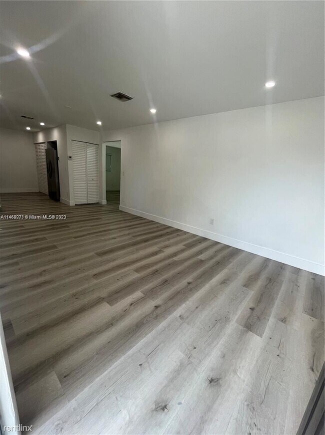 Building Photo - 2 br, 1 bath House - Sweetwater Groves