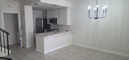 Building Photo - 47 Tall Oaks Cir