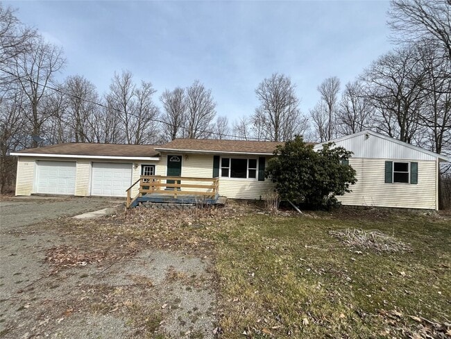 Building Photo - 356 Weiss Rd