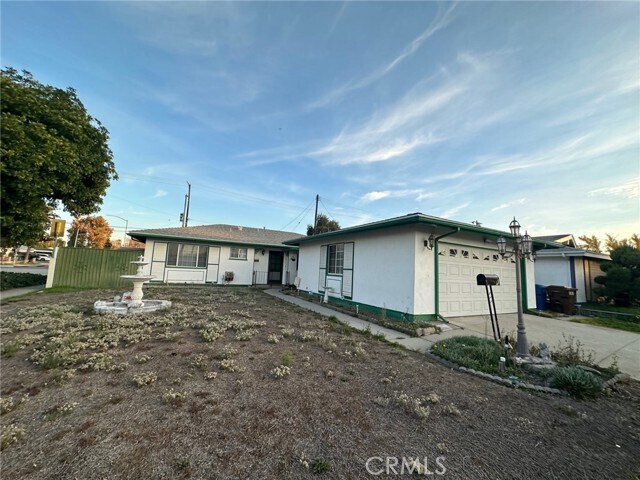 Building Photo - 1402 Anders Ave