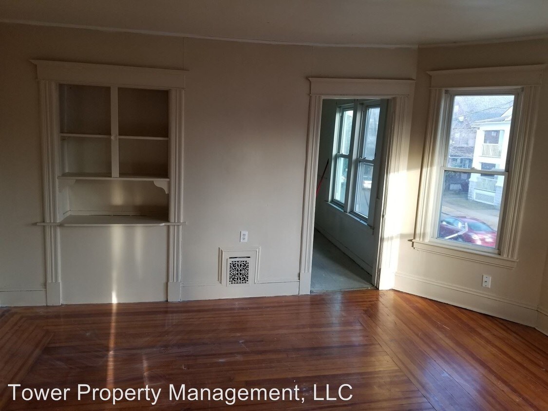 Foto principal - 448 Dickinson St