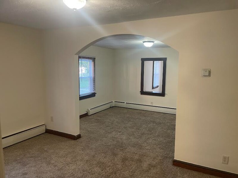 Foto principal - 402 Blanchard St