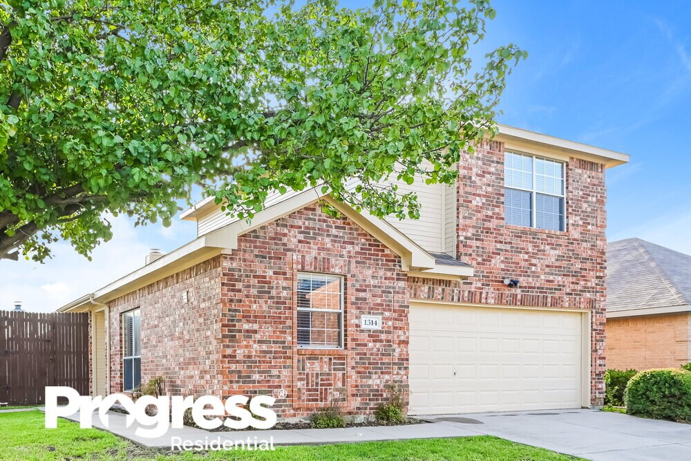 Primary Photo - 1314 Deville Cir