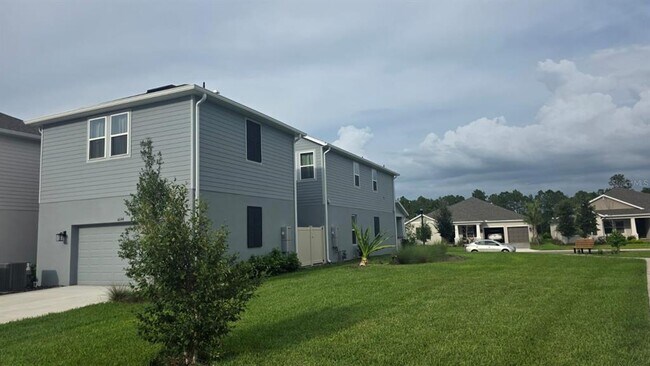 Building Photo - 14768 Field Daisy Dr