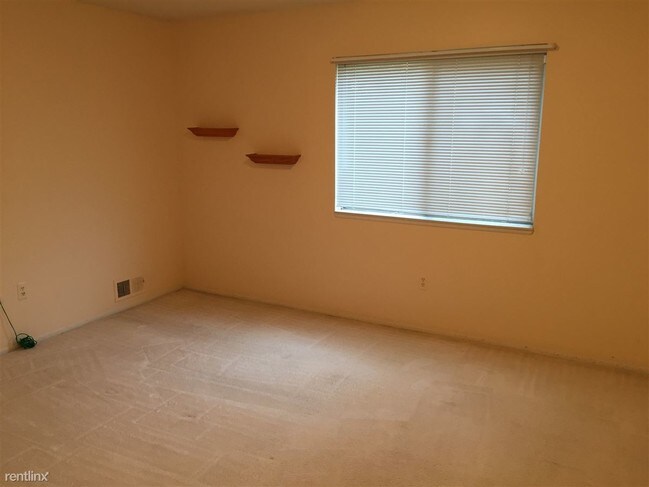 Building Photo - 3 br, 2 bath  - 26411 Franklin Pointe Dr