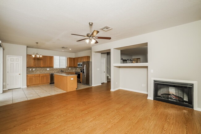 Building Photo - 9535 Maxson Dr